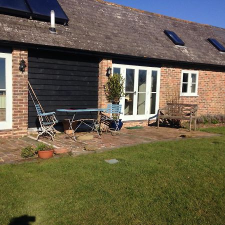 Crowhurst  St Benedicts Byre B&B المظهر الخارجي الصورة
